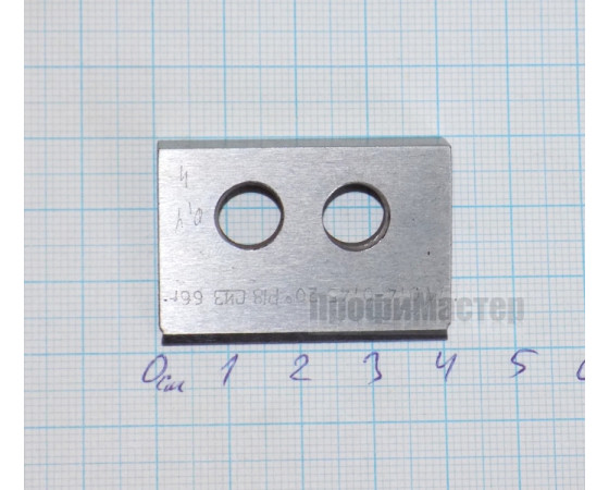 Резец зубострогальный М 0.4-0.45 р18 20° L-40 мм