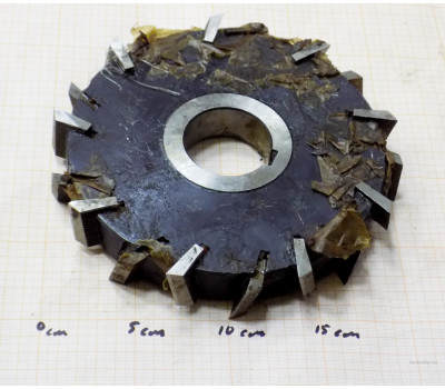 Фреза дисковая 3-х сторонняя 200х32х50 мм z18 со вставными рифлеными ножами р6м5