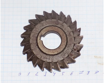 Фреза дисковая 3-х сторонняя 75х10х22 мм z=22 с прямыми зубьями 