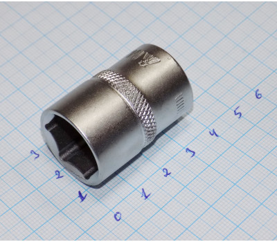 Головка торцевая 19 мм CrV 6-гранная МаякАвто 1/2"