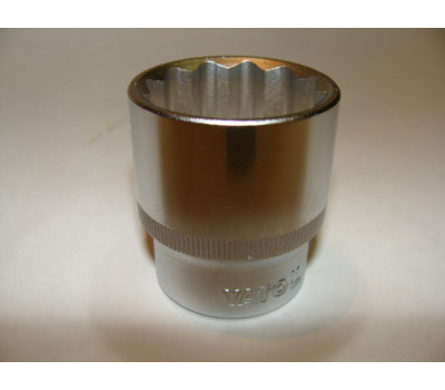 Головка торцевая 32 мм CrV 12-гранная YATO 1/2"