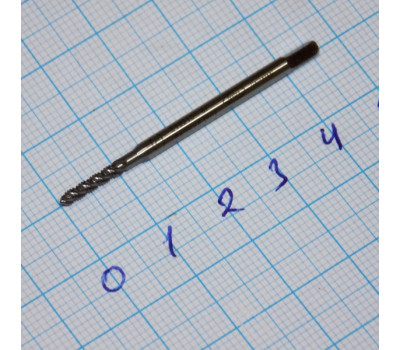 Метчик М2х0,4 мм HSS машинный