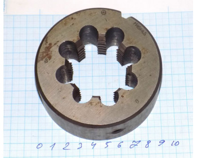 Плашка метрическая М45х4,5 мм 6H ГОСТ 9740 СССР Плашка метрическая М45х4,5 мм 6H ГОСТ 9740 СССР