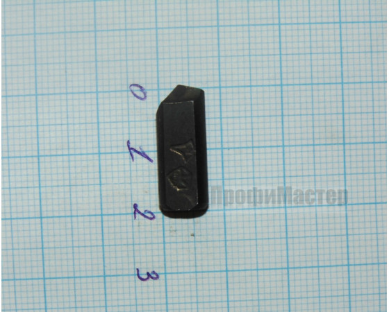 Вставка эльборовая 8 мм L -20 мм (45°/15°)