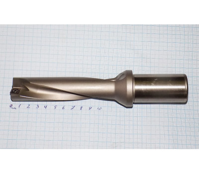 Сверло корпусное 28 мм C32-4D28-C25-115SP09 с ц/х с м/к твердосплавных пластин